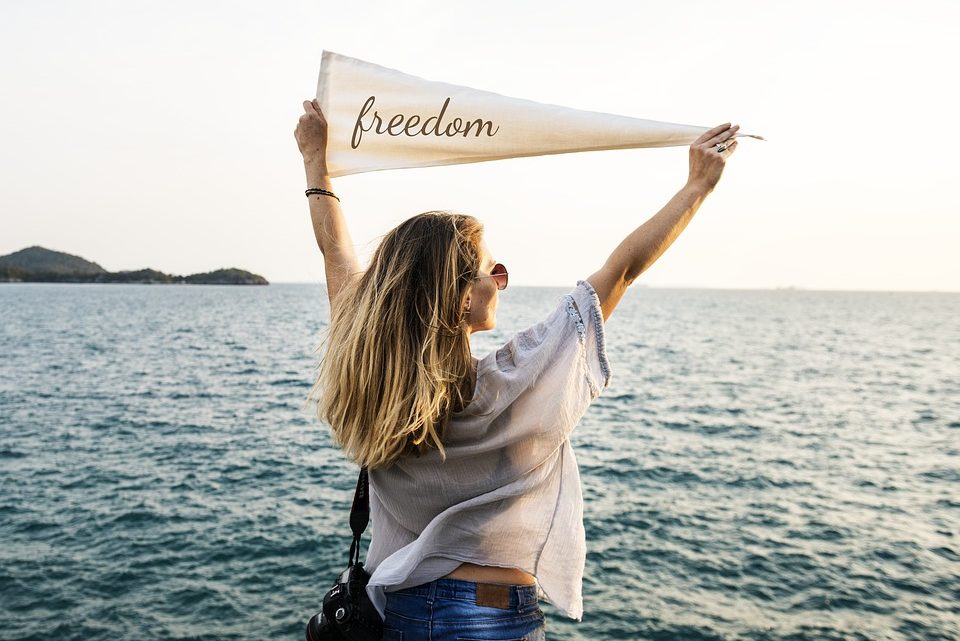 Comment voyager GRATUITEMENT : Pas d&rsquo;argent, pas de problèmes !