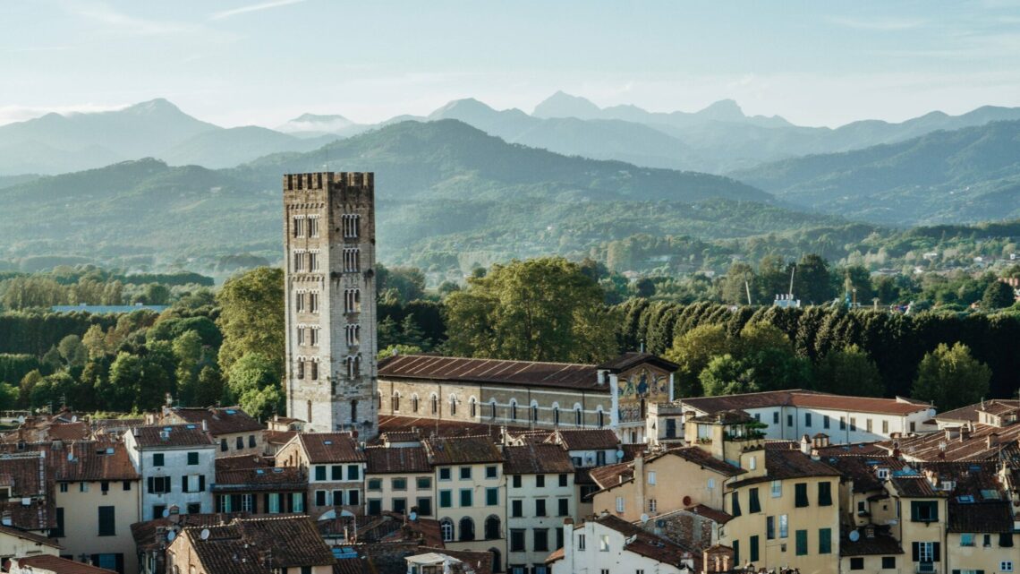 Lucques, la ville italienne qui séduit là où Florence s’essouffle